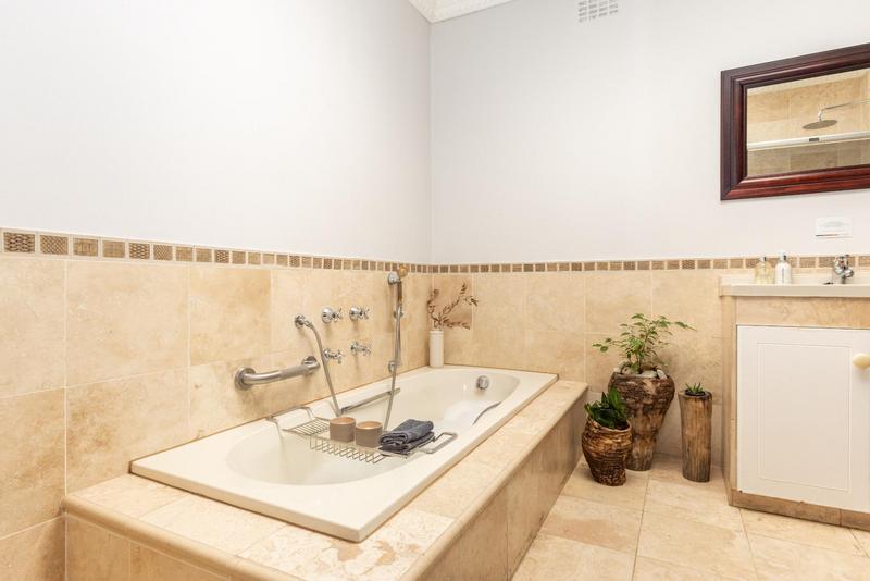6 Bedroom Property for Sale in Plumstead Western Cape